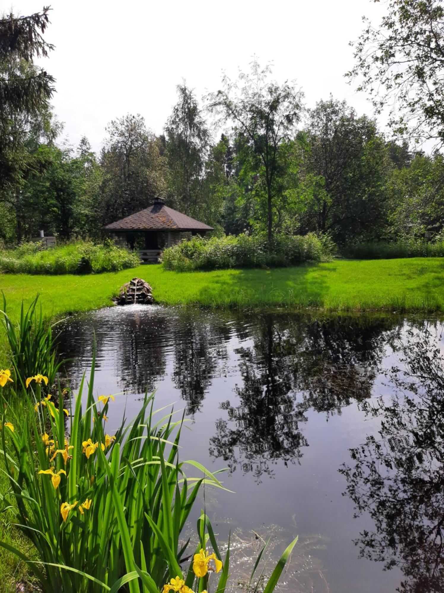 Huhtaniemen Moekkikylae Camping